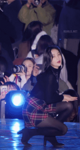 35e1c88b5a55f7a4c505bcd1ede7b881_837117.gif
