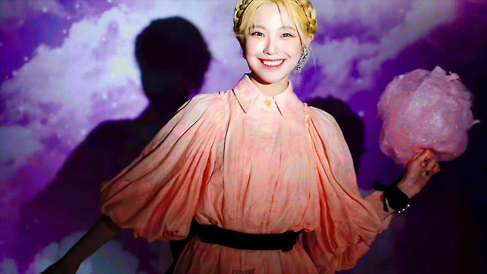 382c08bcb5e1edafaa842dc3b7285875_910531.gif
