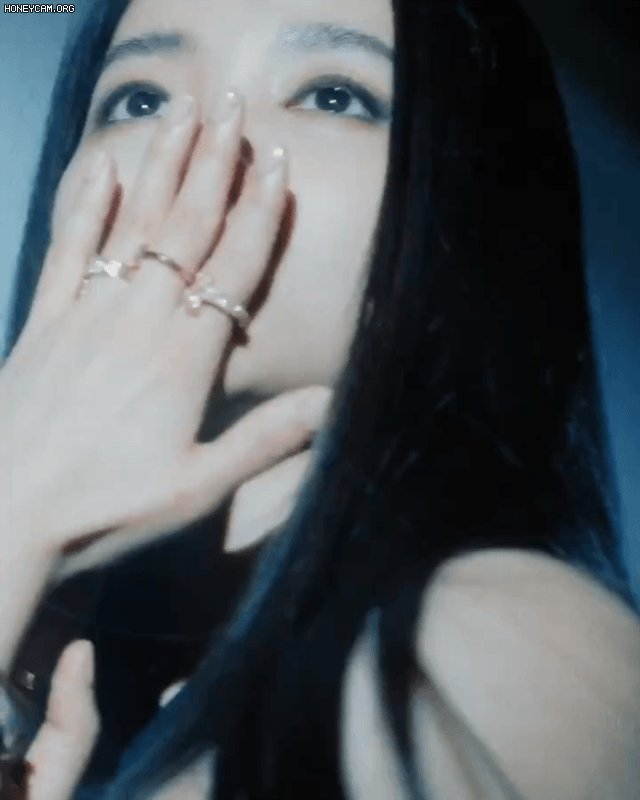 de2d1b61f4406642aa028f47117f38b7_946707.gif
