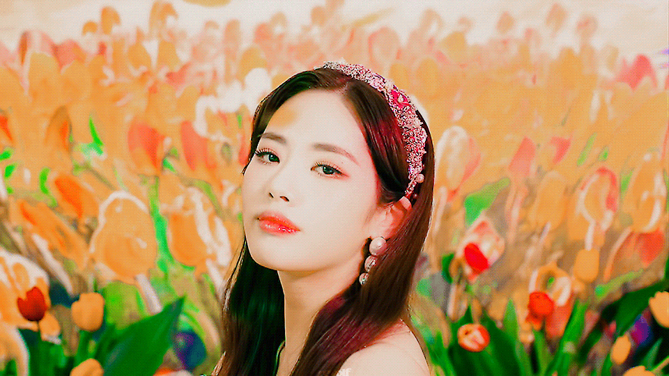 97b5a1fb55da4e30997da62abc06b5fb_473094.gif