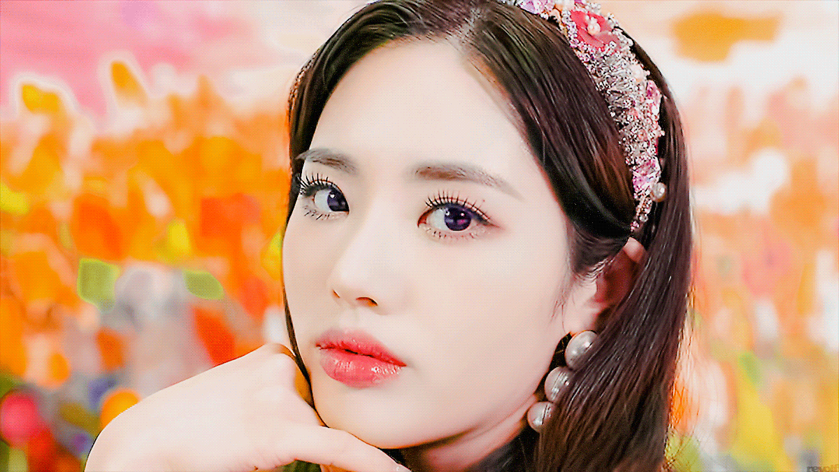 e4de354fec0b98a70a88698af681ecf2_546568.gif