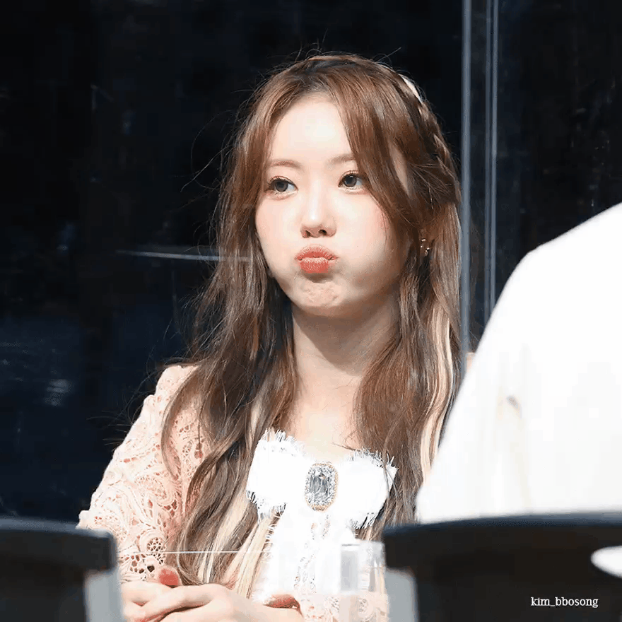 915855cc899cfd39c76afb10aa87a283_272907.gif