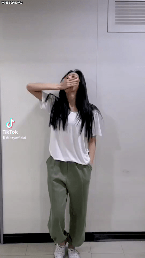 1feb745ebe8d6be9df8c1117d05ccef6_451855.gif