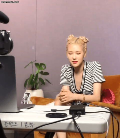 83222dbb844736a8904ce3a5d31e1ad2_698574.gif