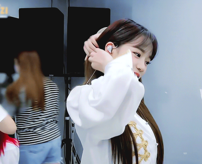 a4d9bba1fdf5dcf66b128182c54a3a5d_275228.gif