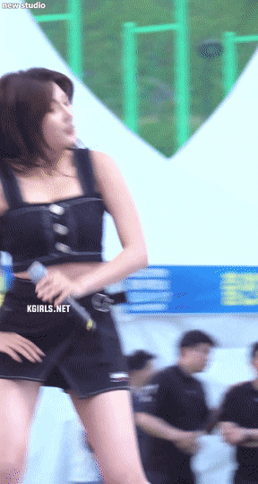 0f99868559618afe3083ceec918bcaa1_192985.gif