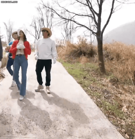 e4dd56708e6adb1475e3b36b09dec97d_198632.gif