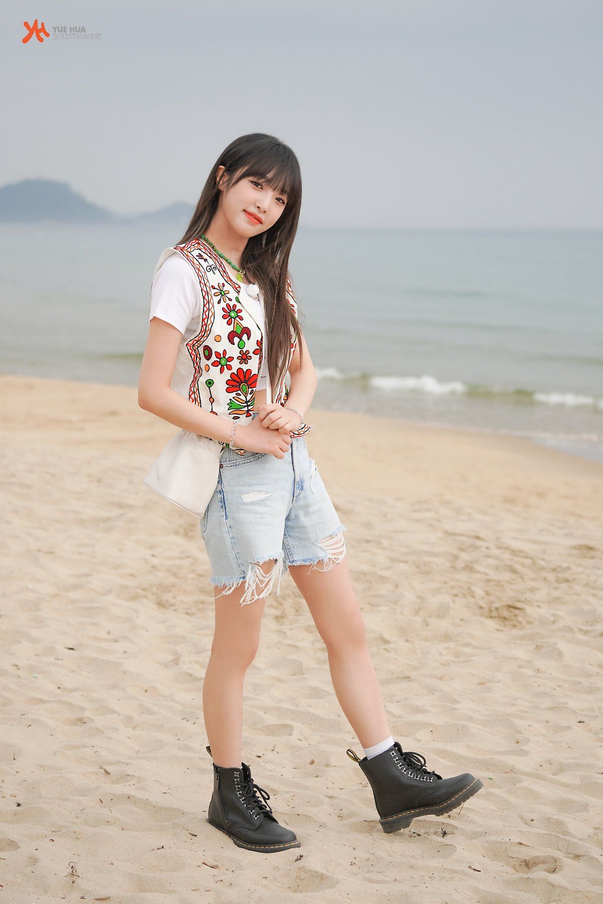 b71ce1b6728a74731cfe9ba8a623d5ac_651917.jpg