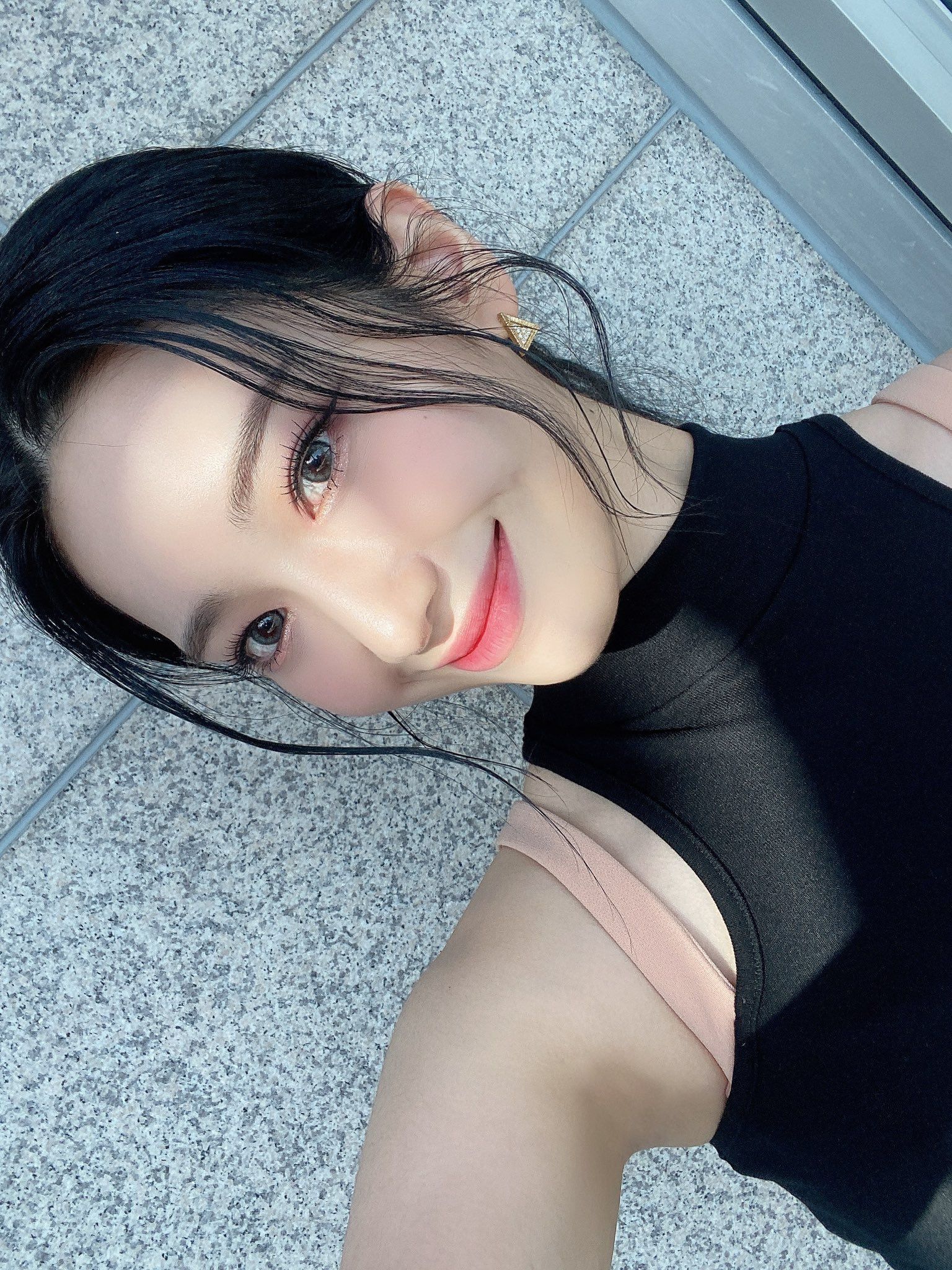 aaf8b57a2294c1280e73acc9ed4a3d2a_523702.jpg