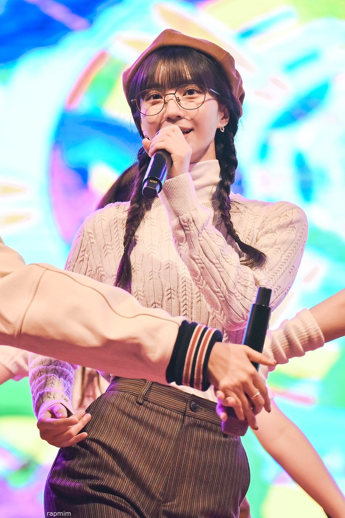 2be3ed0e04051994a33586ae88491413_212154.jpg