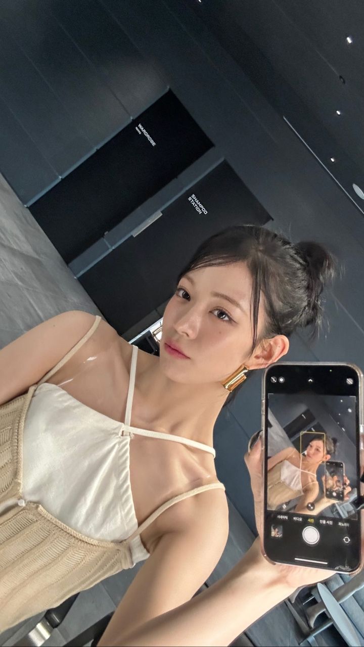 363bcd7a4458f8d0bdc493f0c20187ea_190001.jpg