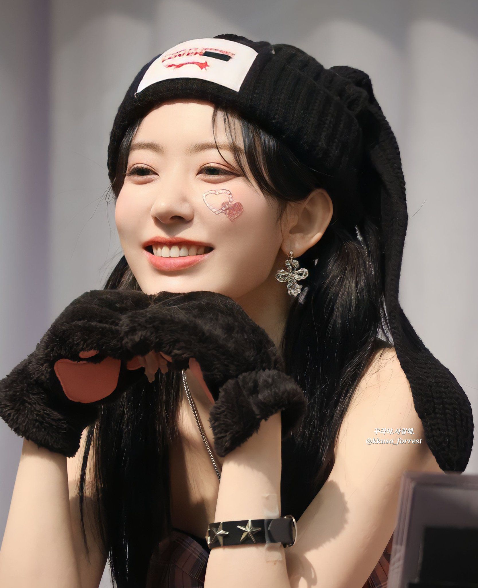 2d3c296c75b85a7b92005ea5460007cc_623301.jpg