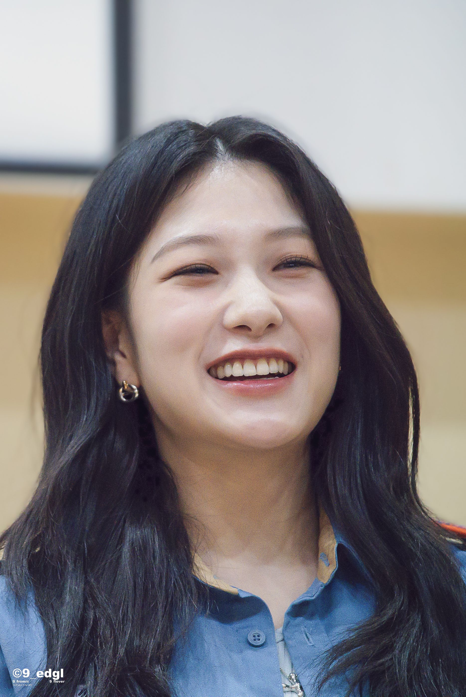 e41e05bf97daa0a49965b8073fb28fa3_103857.jpg