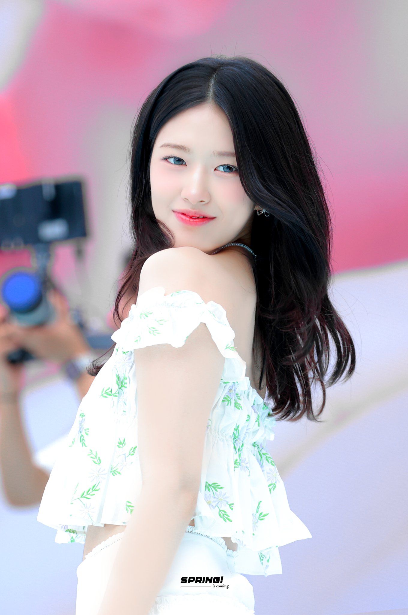 b98400fc47143510cacb5b7f69cb151b_659100.jpg