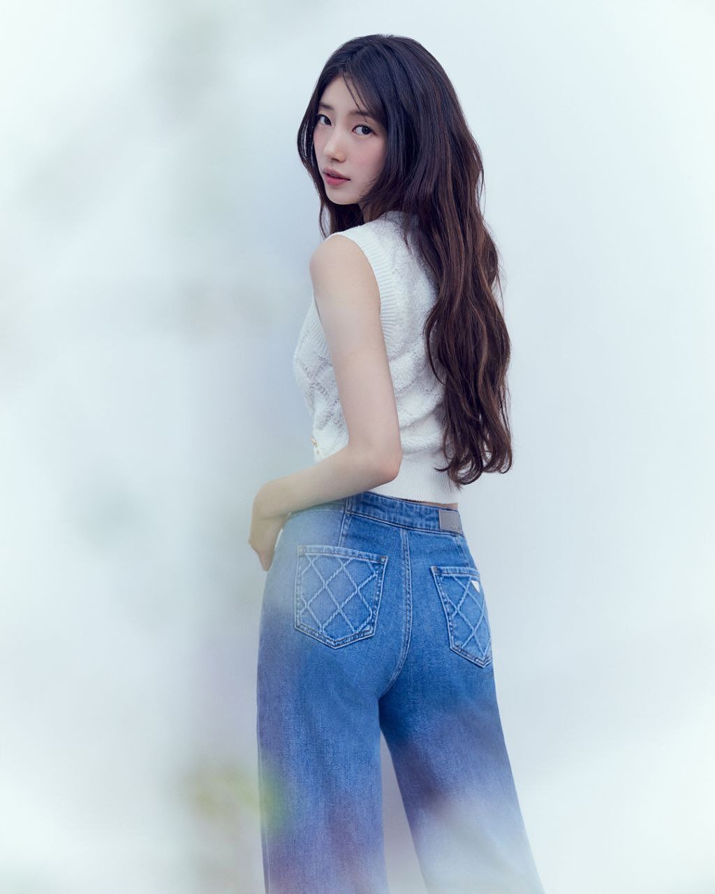 afa9f3236769e496167fb562a9587ab8_344523.jpg