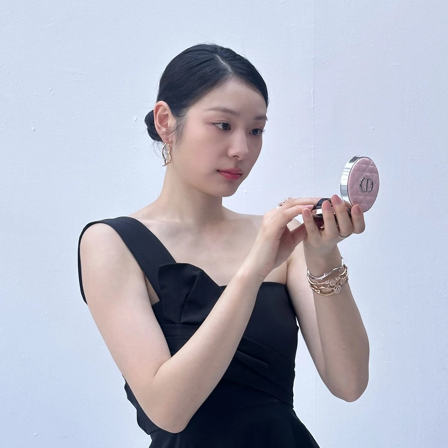 5cb3148ce5a60ac2703b520fcf09fa81_212113.webp