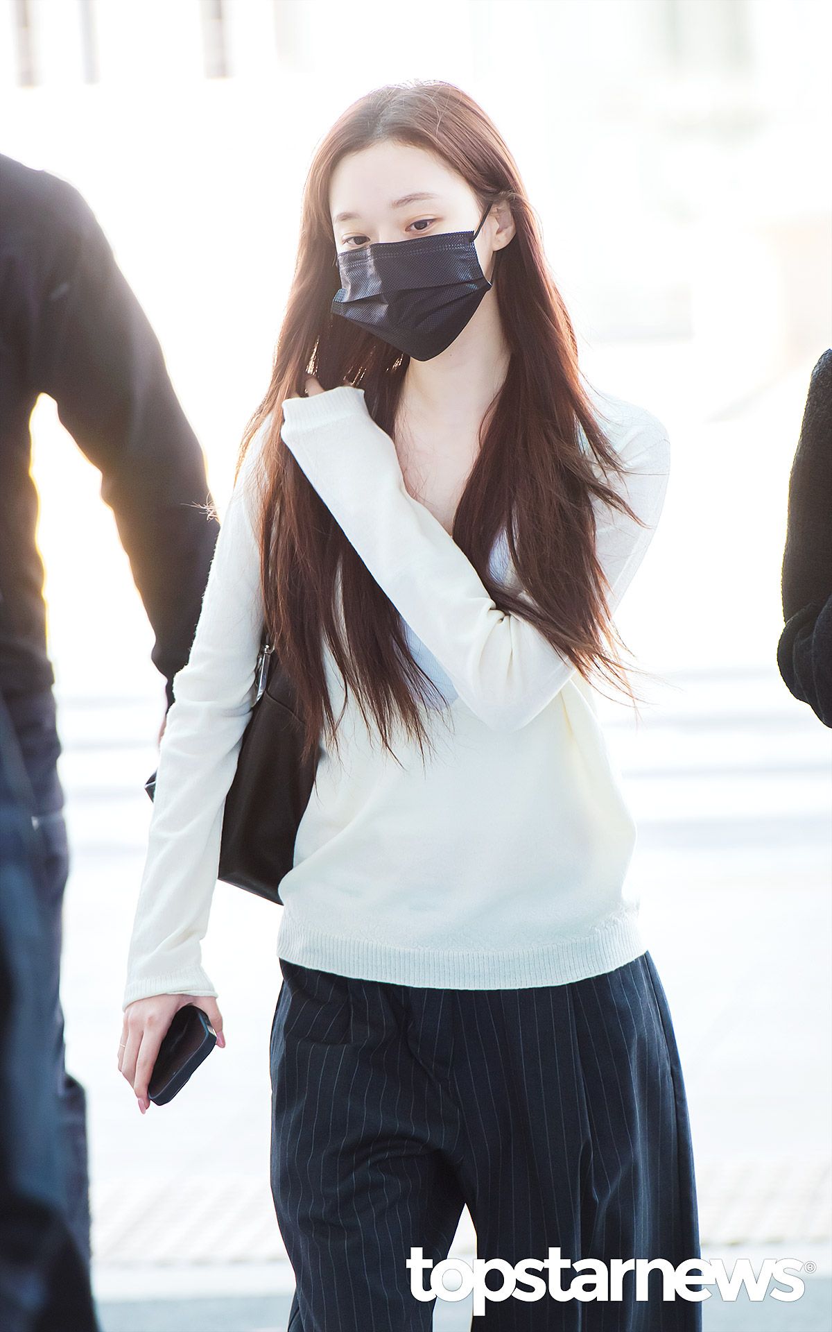 300c1fe1c2f25252da7cd3fad7421f32_867208.jpg