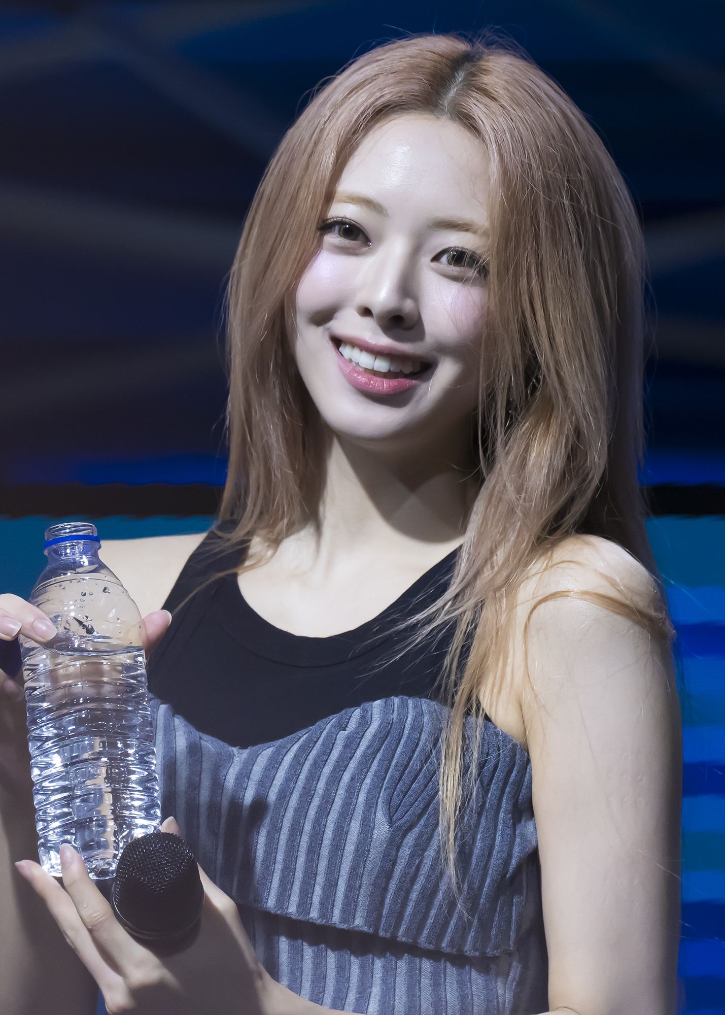 3c98a7dd43b33a7da0c6aff4196bf419_409387.jpg