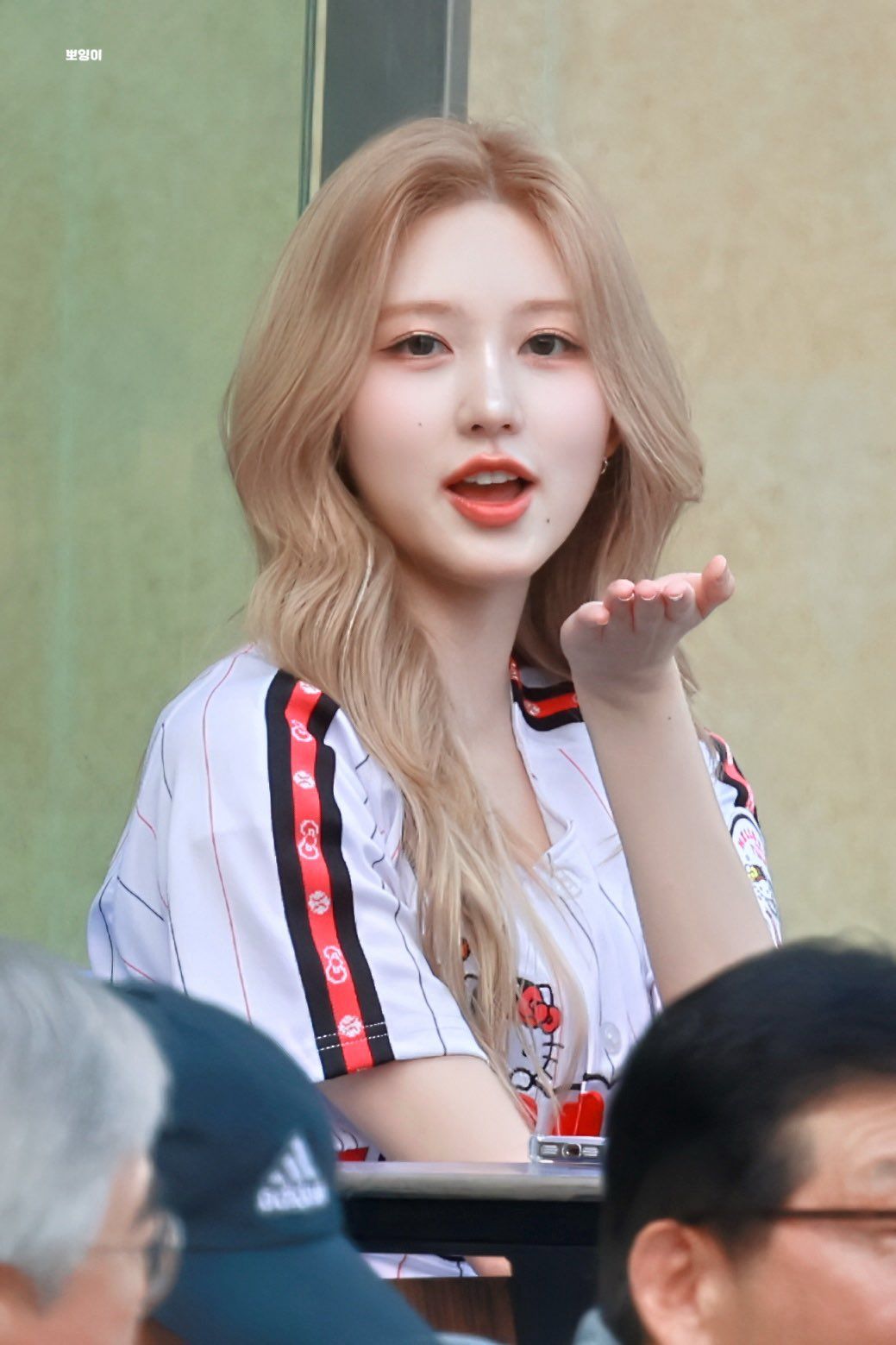 e52cba61e05590adc0f4d3b9b8d7faca_222428.jpg