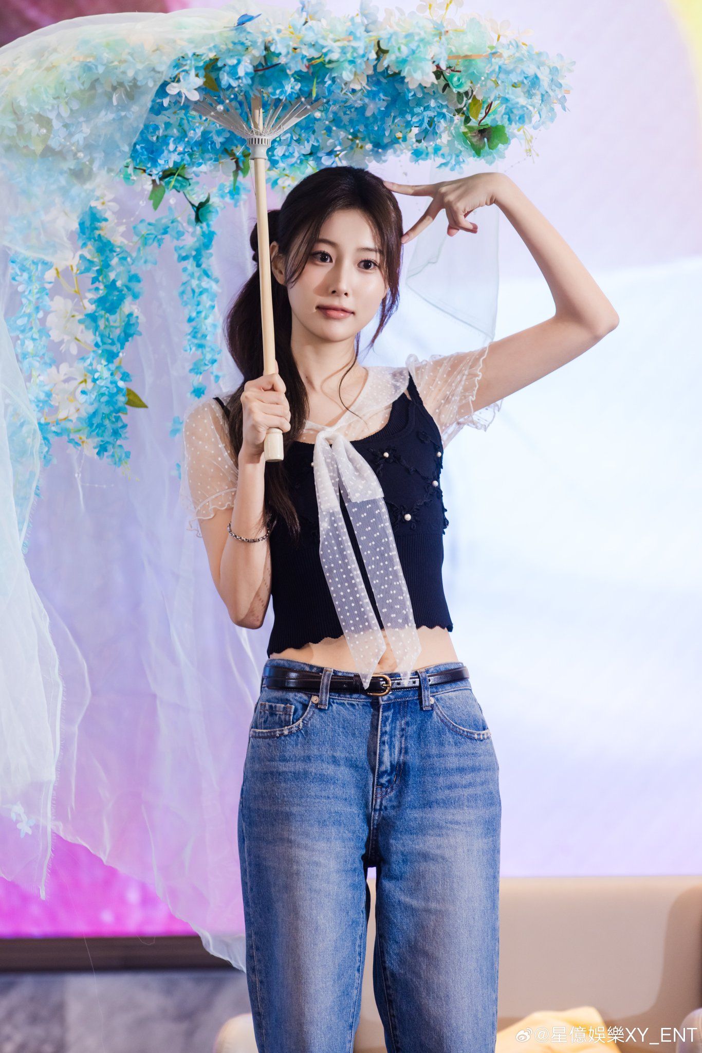 fe01c4b1a07bf4600298dd77fc497efe_502217.jpg
