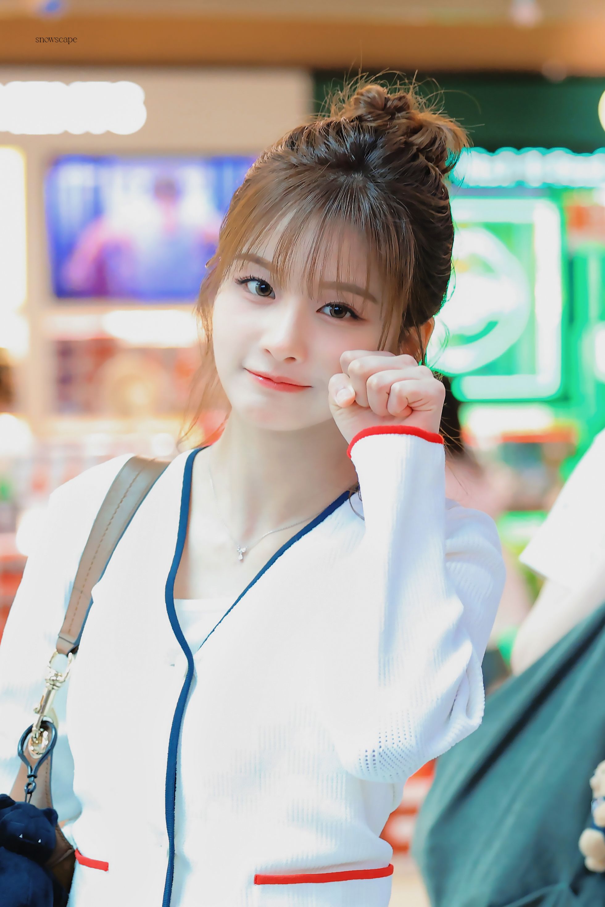 1ff321c64a1b7ebb491a28d1be9d25ac_213443.jpg