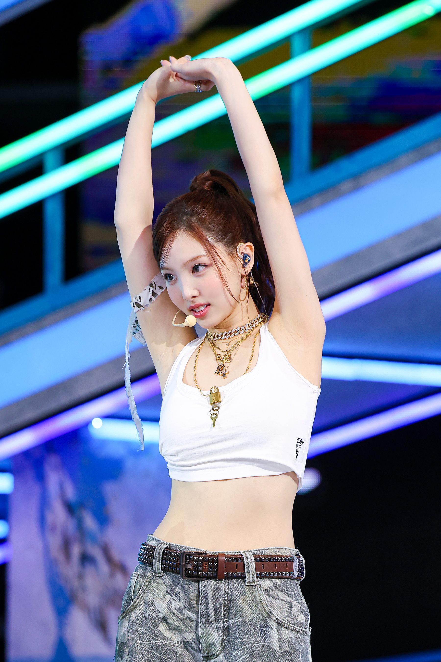 b4eb8b1d93a834b59cfc0b4c3424e167_720197.jpg