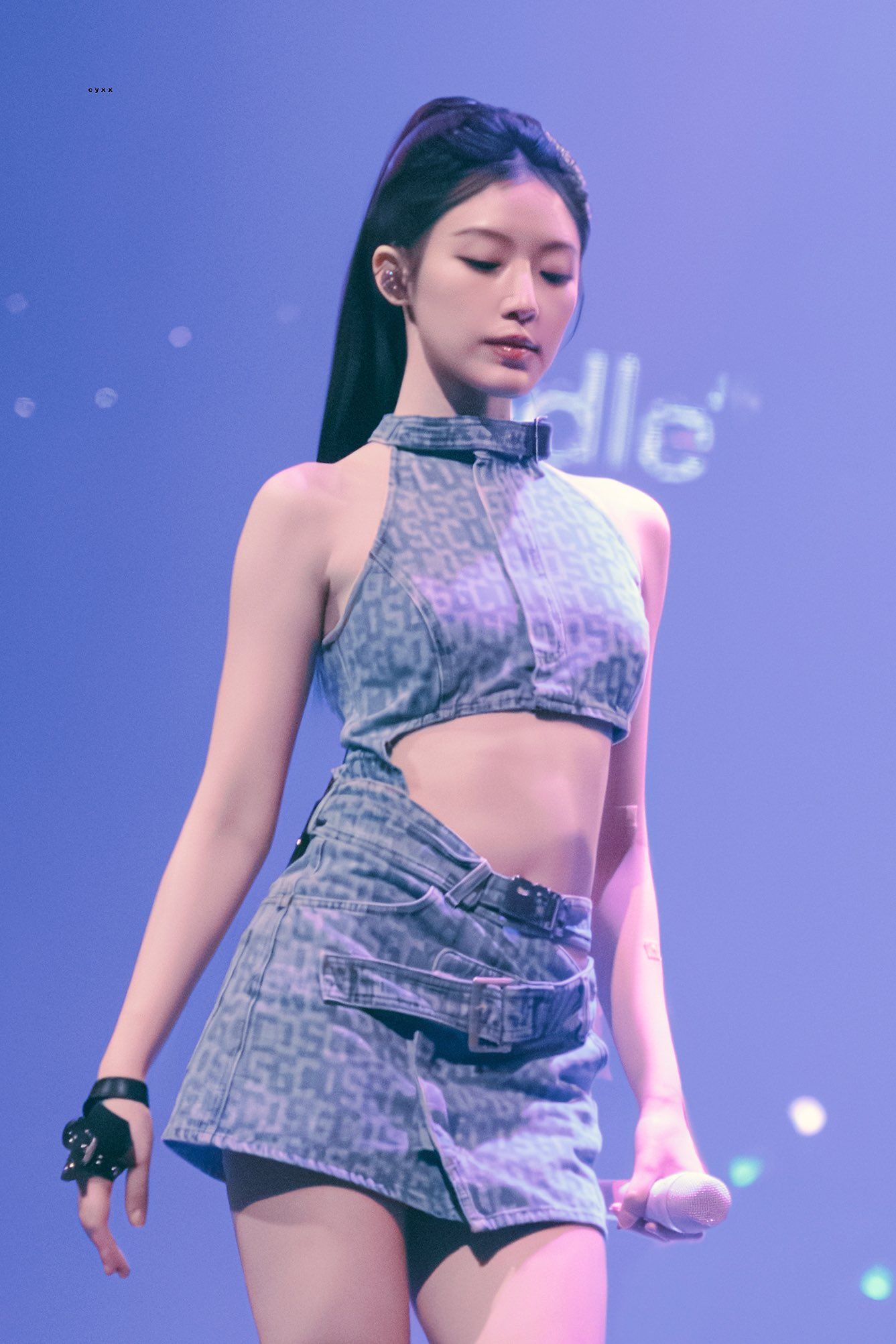 be5d7a9145d041a2ce6867ca6bca69e5_573201.jpg