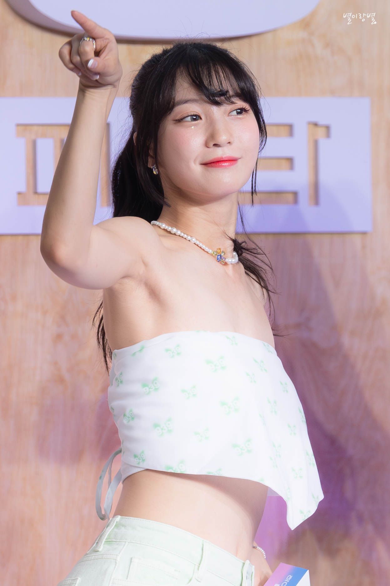 5b594ff379779d68d3bc9a2139f3e413_293876.jpg