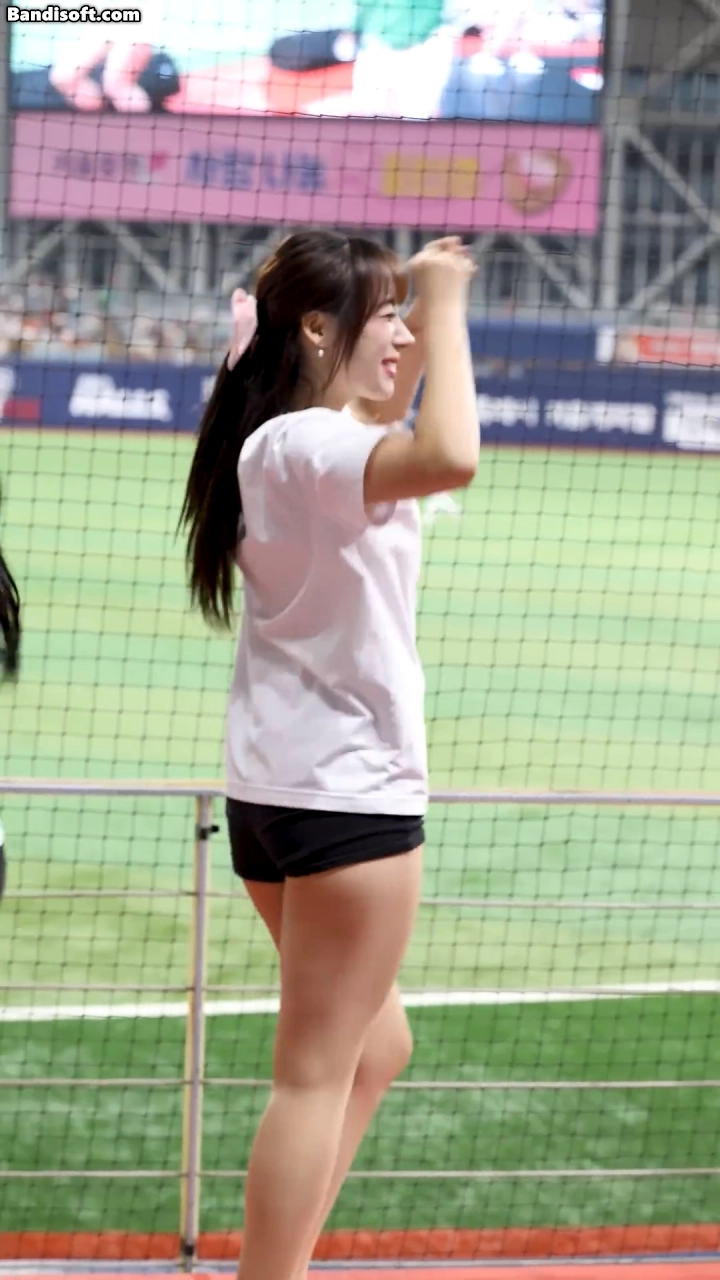 e7121da67a5f2bec2f14e9bfa91af438_380685.webp