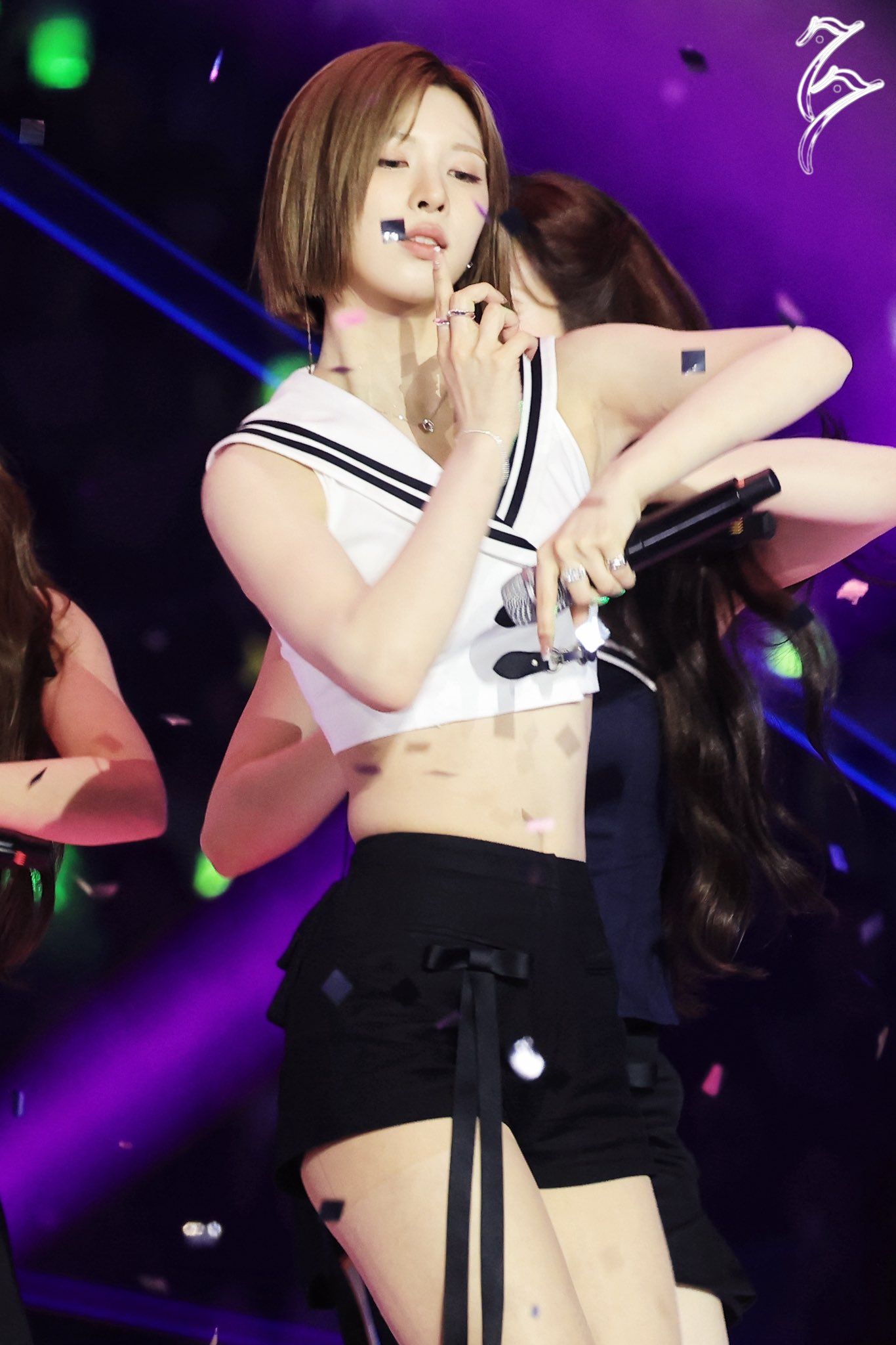 7789dbaaae80bbdb54cd4961d40ffebe_400916.jpg