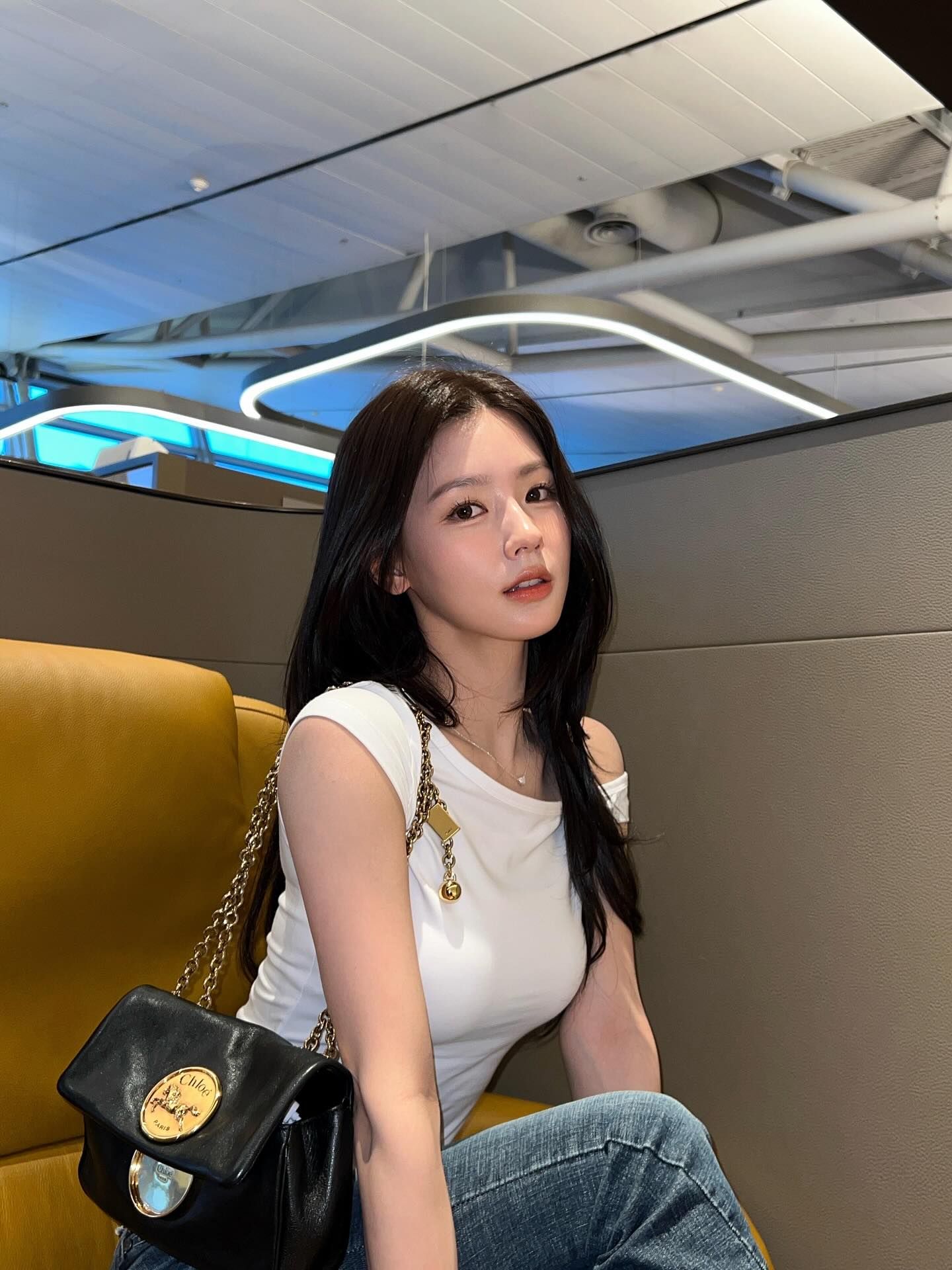 8ce8de3c4a2a78c67bfa5bf0a01c9e0a_250423.jpg