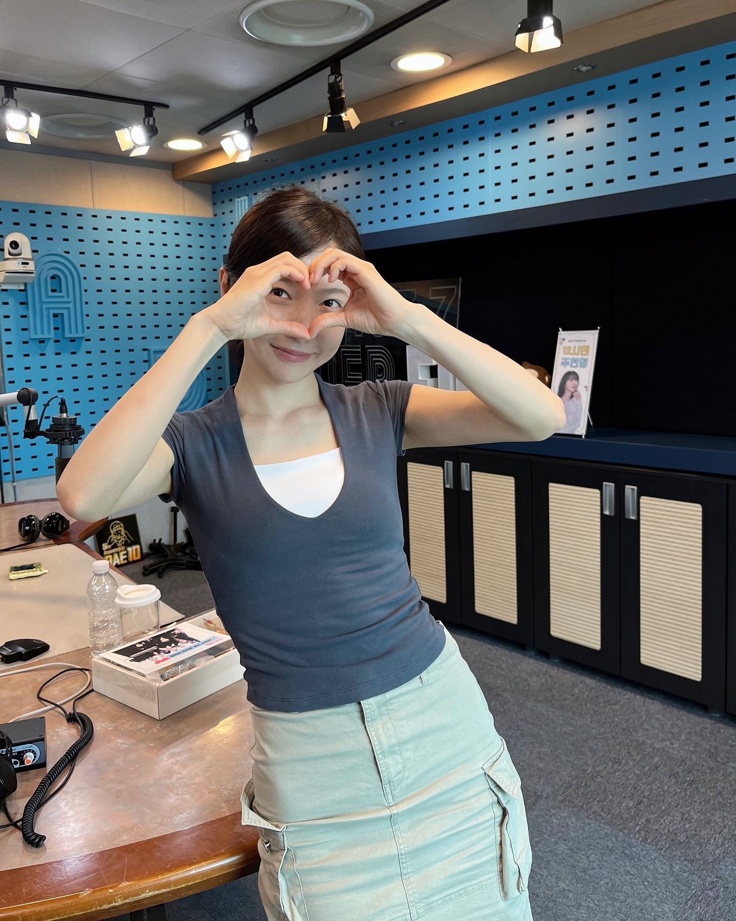 1bbb7a674c44577a0ea1c69ff9d692eb_869413.jpg