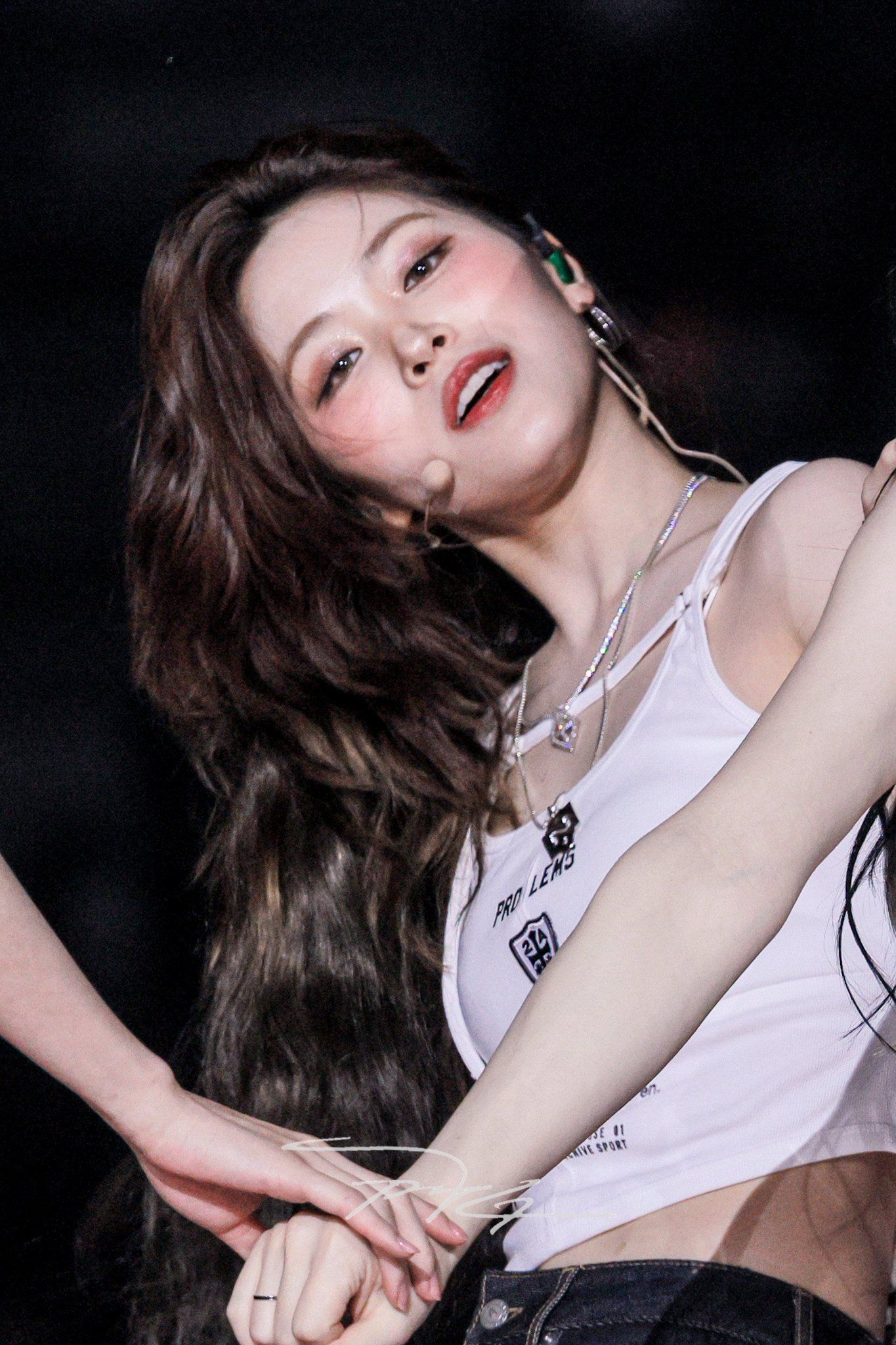 d4bcdc040be86a1ee657777ba3e85cb3_375112.jpg