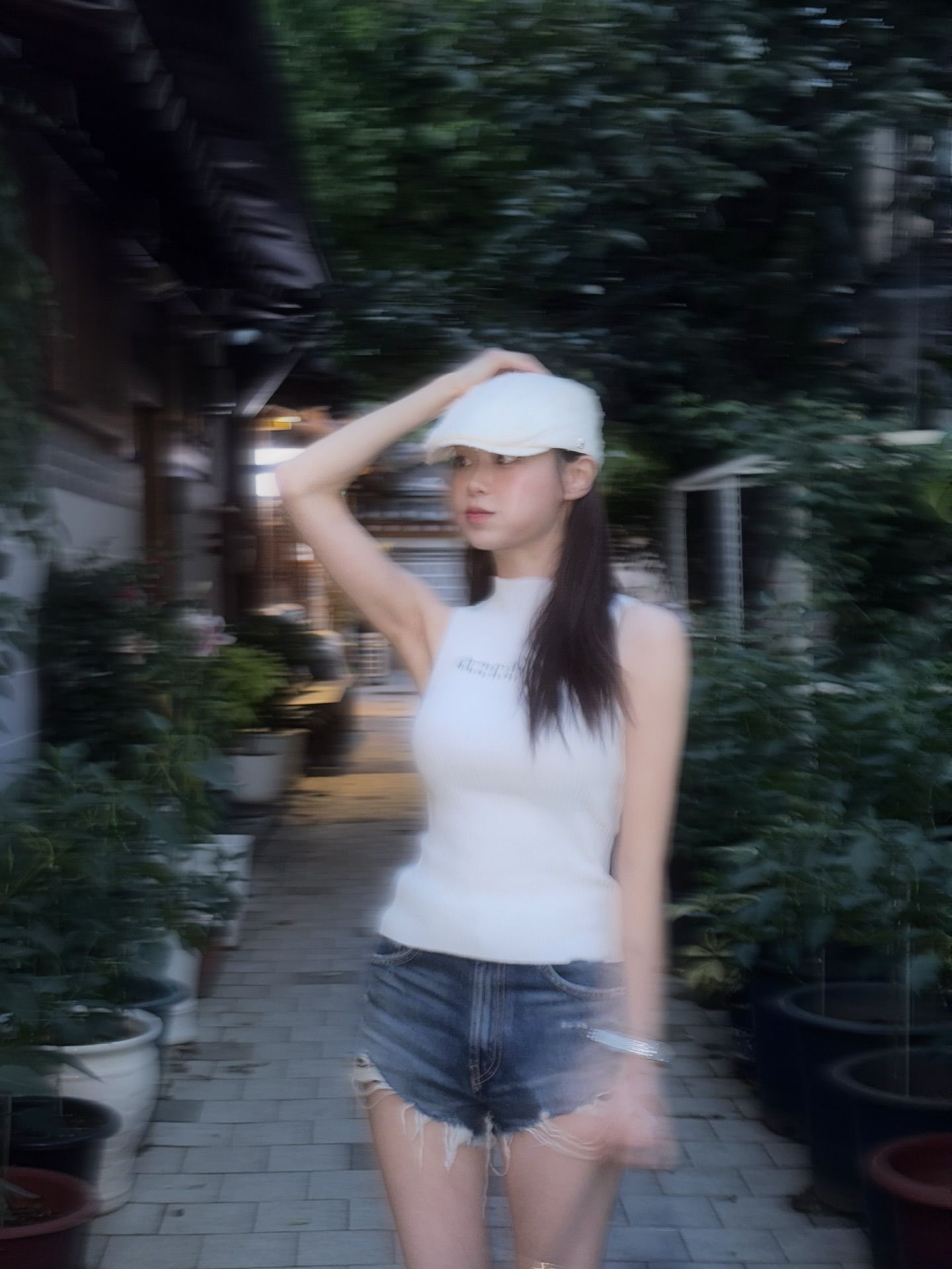 2f0807f573f08db60d573442c2a44eac_455709.jpg