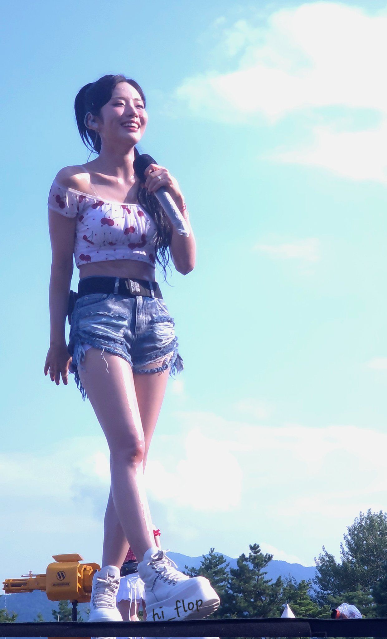 0fd99fab2e9ec5920d5e3dee6ef40601_288052.jpg