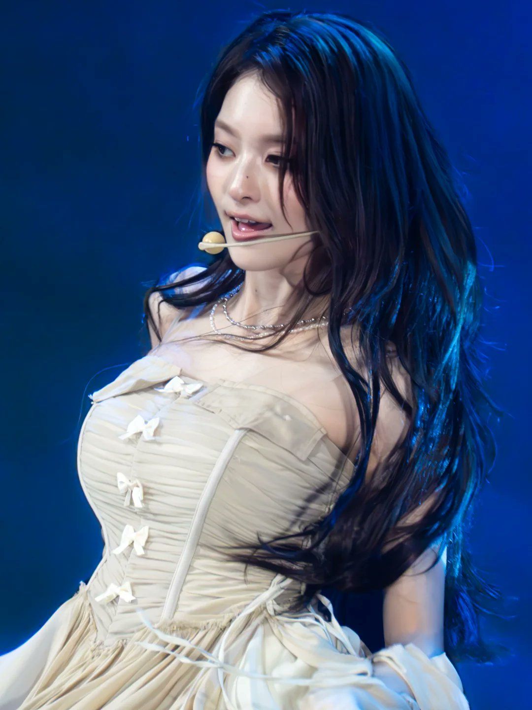 83b3eb7742cadd60d78463135baf8ff9_541792.jpg