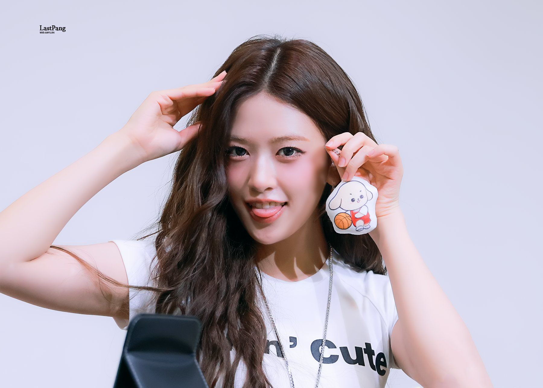 bb94d9cc857ab0225b512cdf81b4cfae_400063.jpg