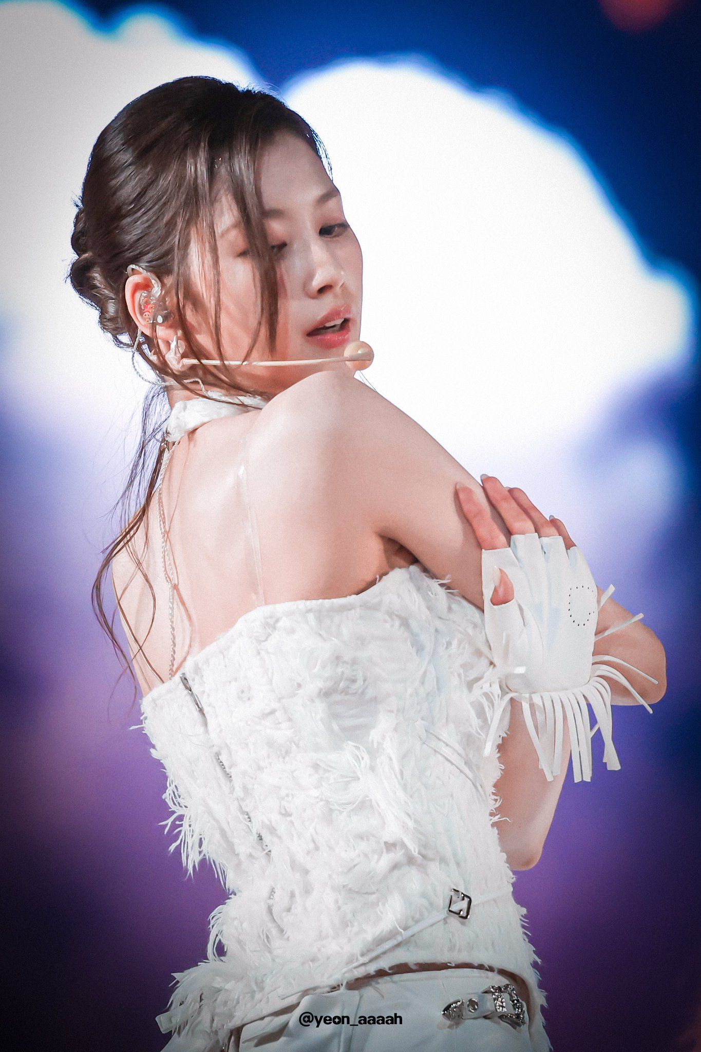 83884cecab1be3fc3c08fffedd81e62a_537524.jpg