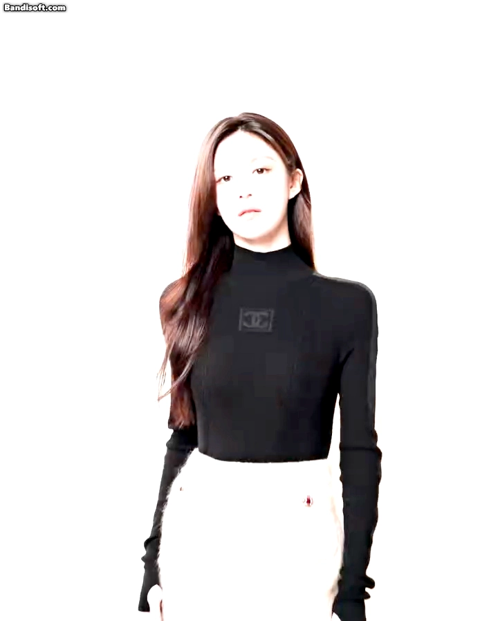 c8297ce36ec1a192b2bce60b61ee0a28_993398.webp